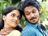 Odi Odi Vilayada Song Lyrics