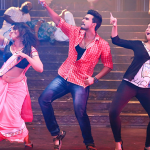 Aaravalli Lyrics — Velainu Vandhutta Vellaikaaran