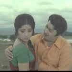 Vizhiye Kathai Ezhudu Lyrics — Urimaikural