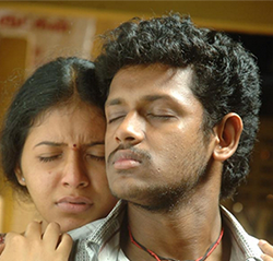 Kannil Theriyum Vaanam Song Lyrics