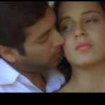 Azhiyilae Mukkulikkum Lyrics — Dhaam Dhoom