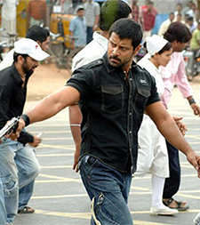 Oru Mugamo Iru Mugamo Song Lyrics