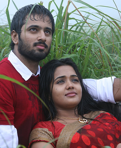 Enadhuyirai Mudhal Murai Song Lyrics