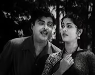 Vaadikkai Maranthathum Song Lyrics
