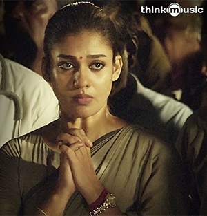 Anaikkum Thuniyil Song Lyrics