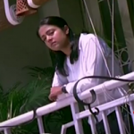 En Jannalil Therivadhu Lyrics — Mozhi