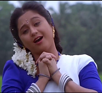 Un Marbil Vizhi Moodi Song Lyrics