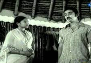 Kaatrukkenna Veli Song Lyrics