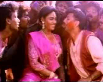 Vettukili Vetti Vantha Song Lyrics