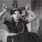Naan Satham Pottuthan Paduven Lyrics — Velli Vizha