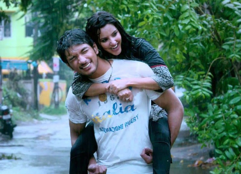 Pookkamazh Song Lyrics