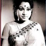 Vazhvennum Sorgathil Lyrics — Aalukkoru Aasai