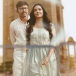 Thimiru Kaattaadha Di Lyrics — LKG