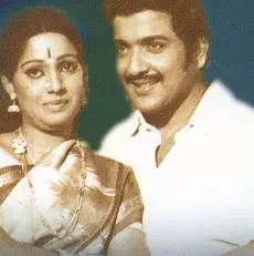 Oththa Rooba Song Lyrics