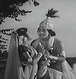 Madhura Nagaril Lyrics — Paar Magaley Paar
