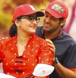 Mella Mella Lyrics — Inji Idupazhagi