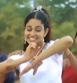 Ulaga Azhagi Naan Thaan