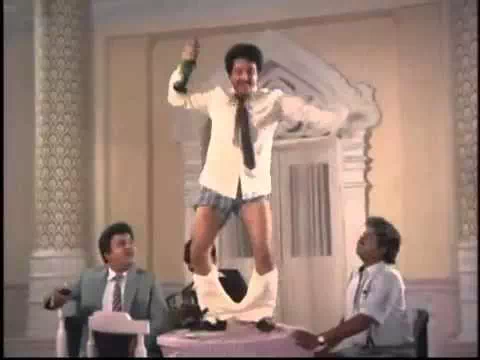 Jaathi Illai Song Lyrics