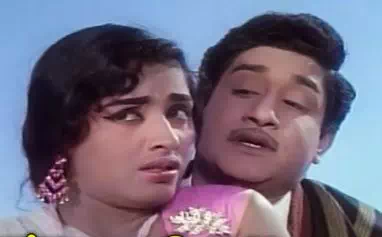 Pudhu Nadagathil Lyrics — Ooty Varai Uravu