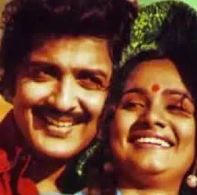 Poonthenil Kalanthu Male Lyrics — Enippadigal