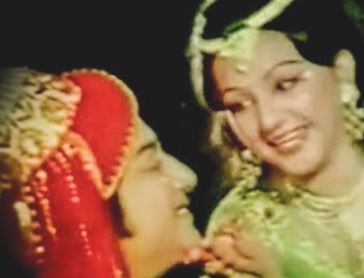 Rajasthanil Yaro Oruvan Song Lyrics