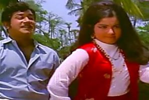 Aanaikoru Kalam Song Lyrics