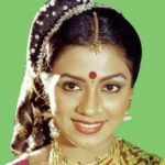 Nilave Unadhu Lyrics — En Aasai Unnoduthan