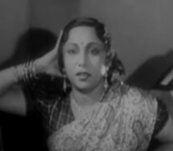 Ninaivellaam Veenaanadhae Song Lyrics