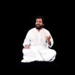 Oru Bommalattam Nadakkudhu Lyrics — Sivappu Malargal