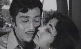 Karppenna Sivappenna Song Lyrics