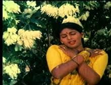 Aavaram Poovathan Song Lyrics