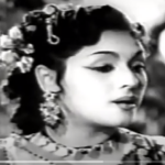 Pachchai Kili Paadudhu Lyrics — Amara Deepam