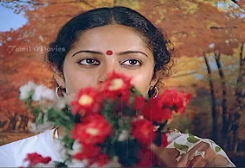 Aavaniyai Kondada Song Lyrics