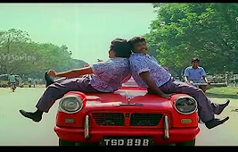 Valaiyai Veesi Paappom Song Lyrics