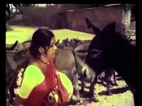 Boomadevi Pole Vazhum Song Lyrics