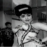 Thirumbi Paarunga Lyrics — Delhi To Madras