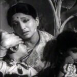 Pachai Kili Ingamma Lyrics — Oruvanukku Oruthi