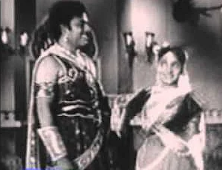 Idhu Poruththamaana Song
