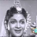 Azhaikkathe Ninaikkathe Song