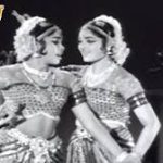 Maiyal Migavum Lyrics — Kaaval Deivam