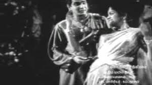 Aadum Mayil Nee Song Lyrics