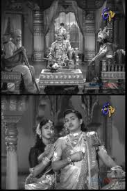 Yethum Vekkamum Indri Song