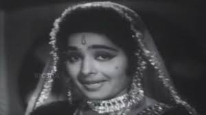 En Aasai Ennodu Song Lyrics