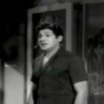 Malai Saaindhu Lyrics — Karthigai Deepam