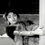 Thanga Theril Vanthirukkum Lyrics — Karthigai Deepam