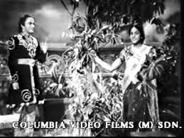Chedi Maraivile Song Lyrics